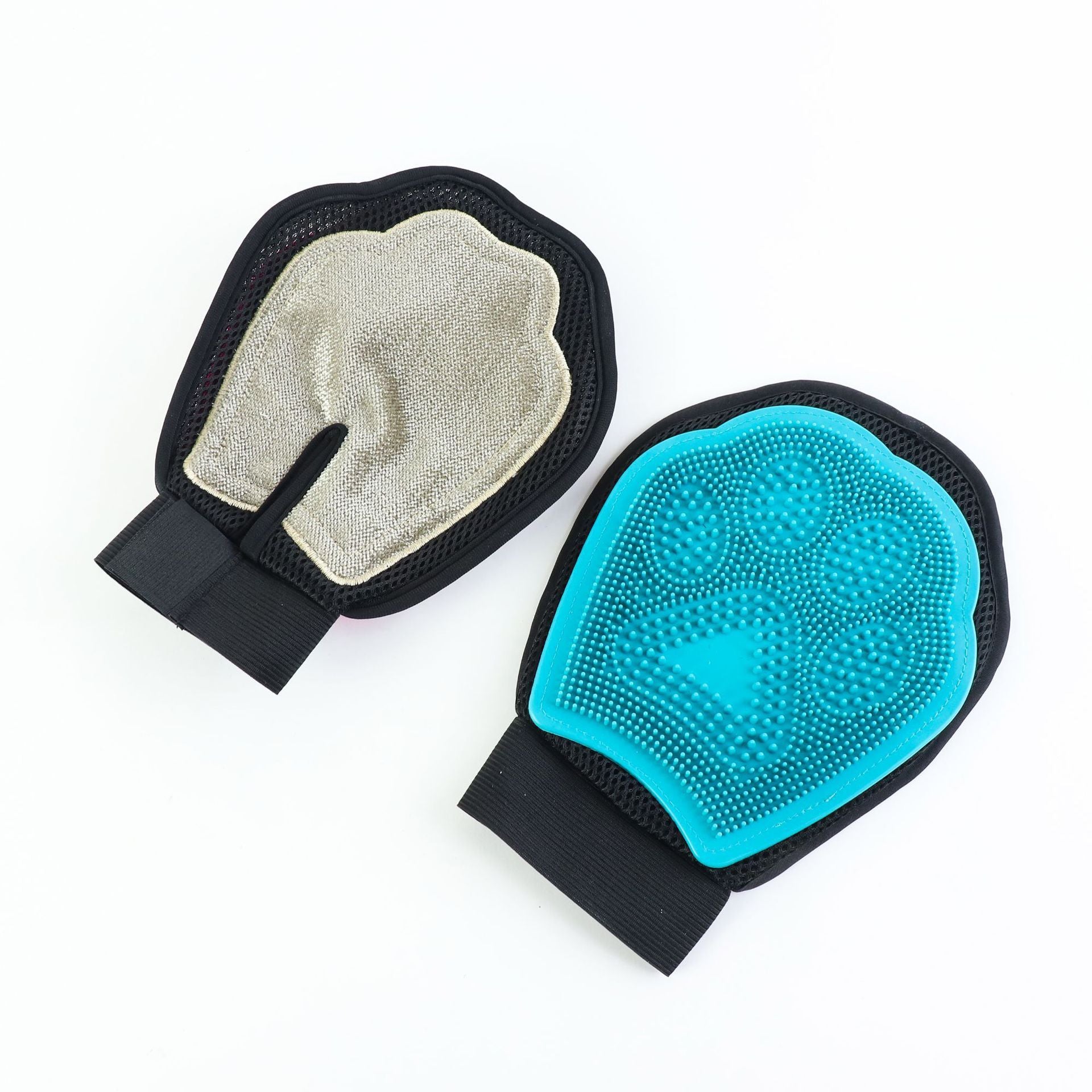 Pet Bath Scrub Gloves – Make Bath Time Fun and Easy